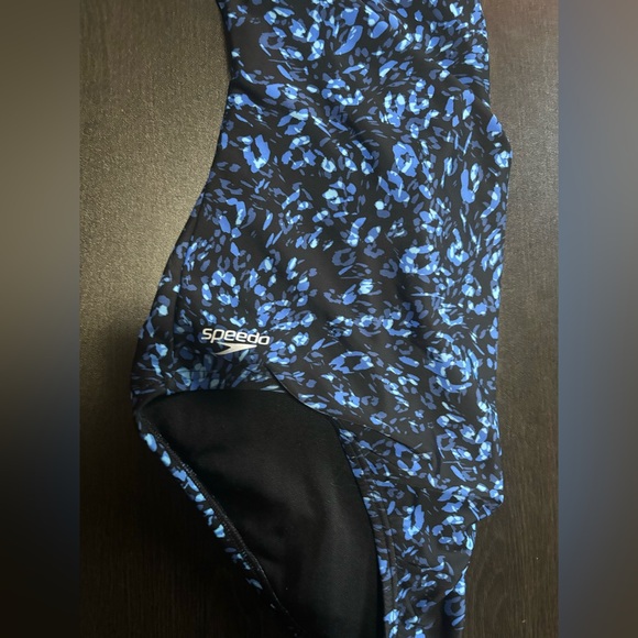 Speedo Tummy Control Side Rushing One Piece Swimsuit - Picture 3 of 3